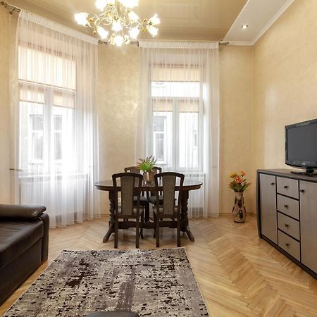 Alfa Apartments Levytskoho 利沃夫 外观 照片