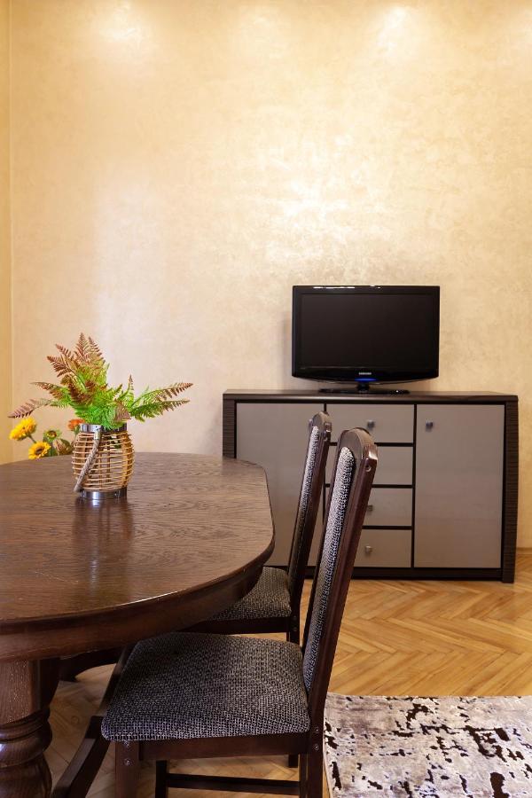 Alfa Apartments Levytskoho 利沃夫 外观 照片