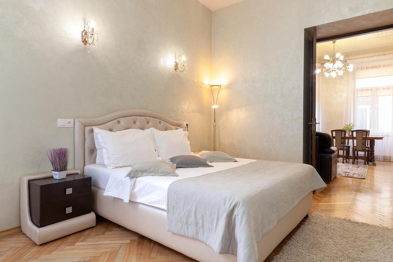 Alfa Apartments Levytskoho 利沃夫 外观 照片